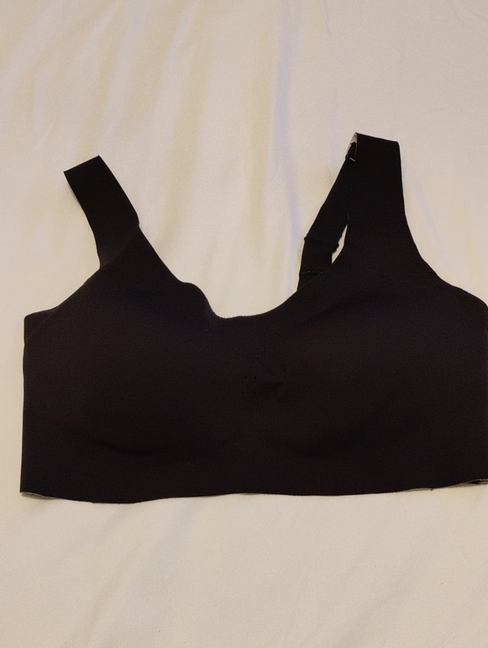 Avia Smooth Wireless Black Bra